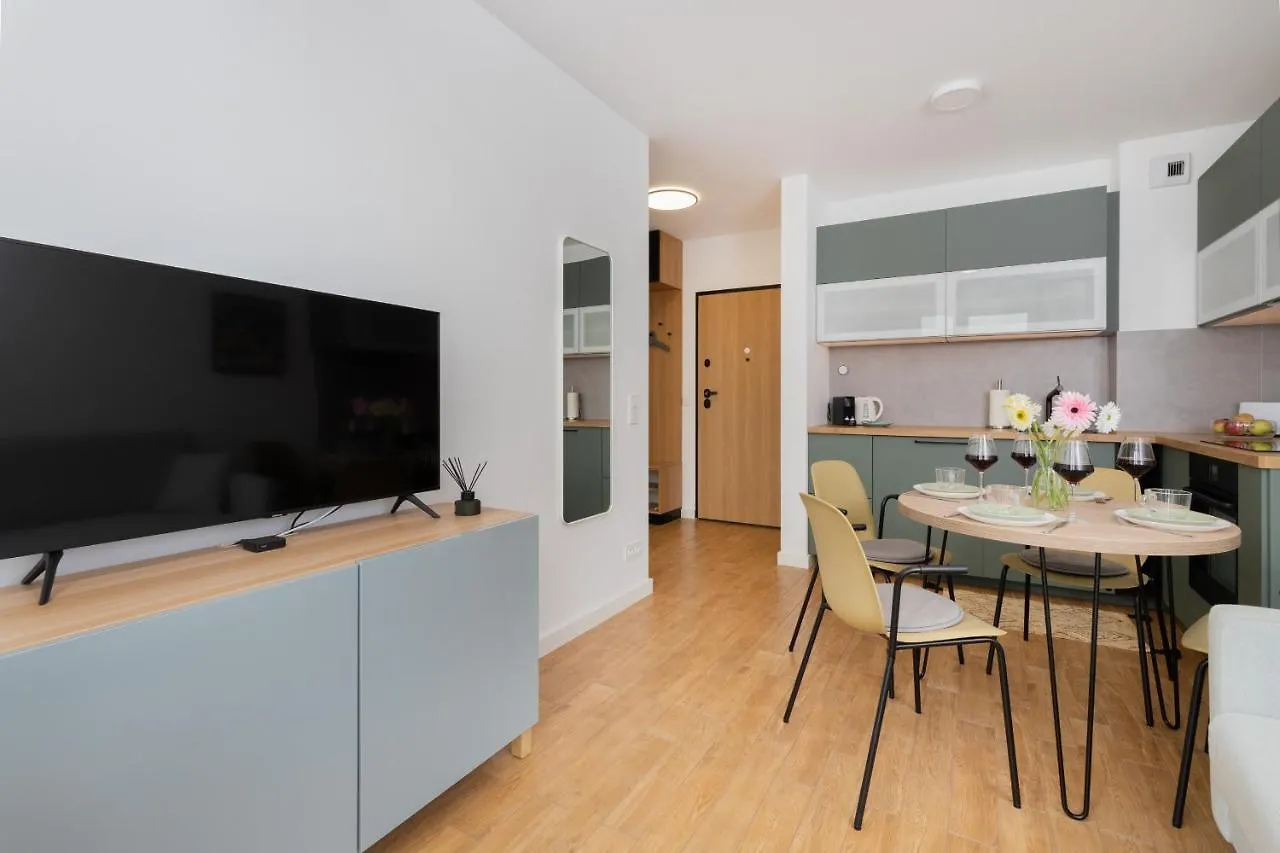 Bright & Trendy Gdansk Apartment With Balcony By Noclegi Renters