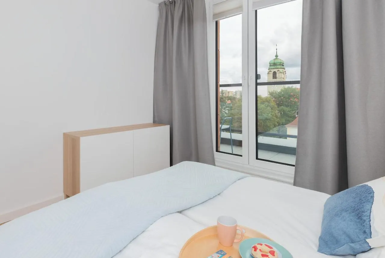 Bright & Trendy Gdansk Apartment With Balcony By Noclegi Renters